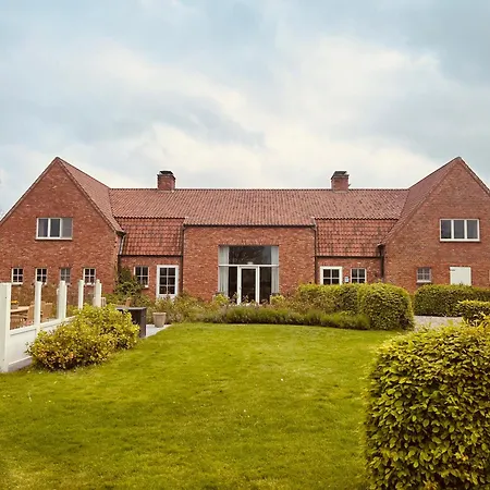 Holiday home Groepsaccomodatie Huyshoeve